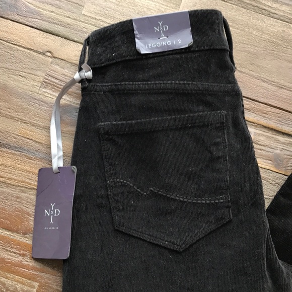 NYDJ Jade Legging in Corduroy Black -2 NWT - Picture 4 of 8